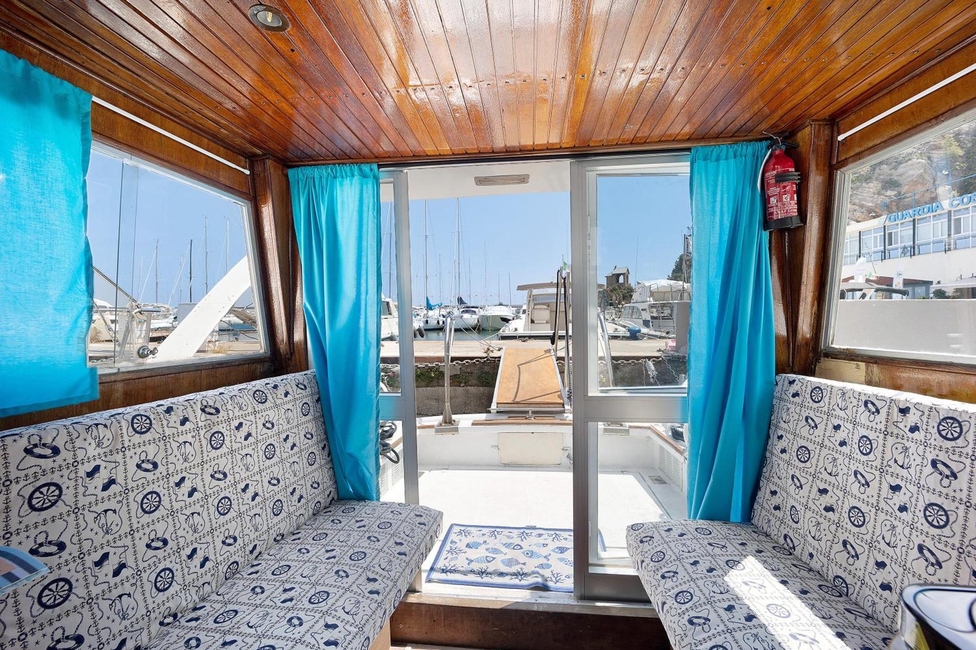 Aloha Jak'S Boat Alassio Exterior photo